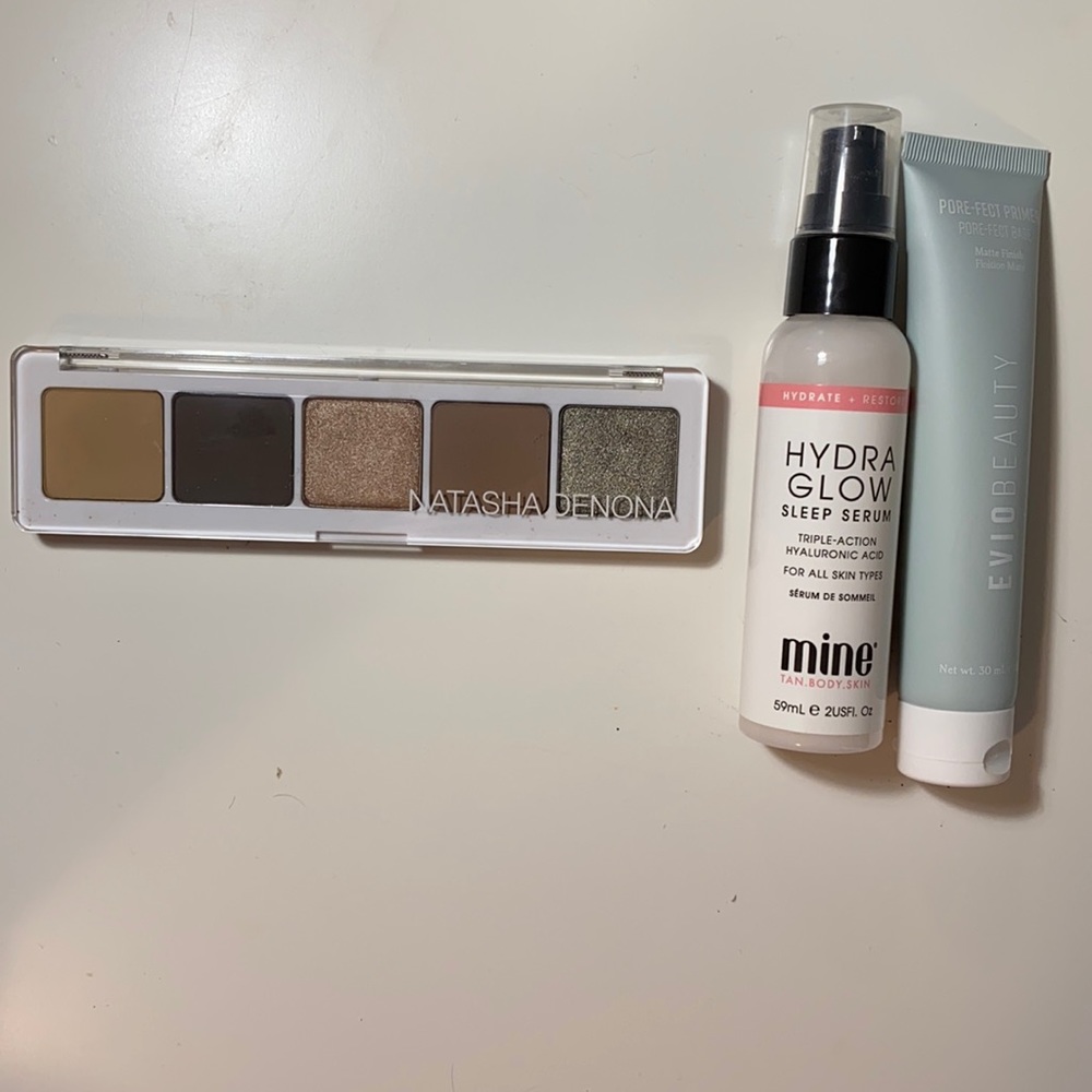 Makeup bundle